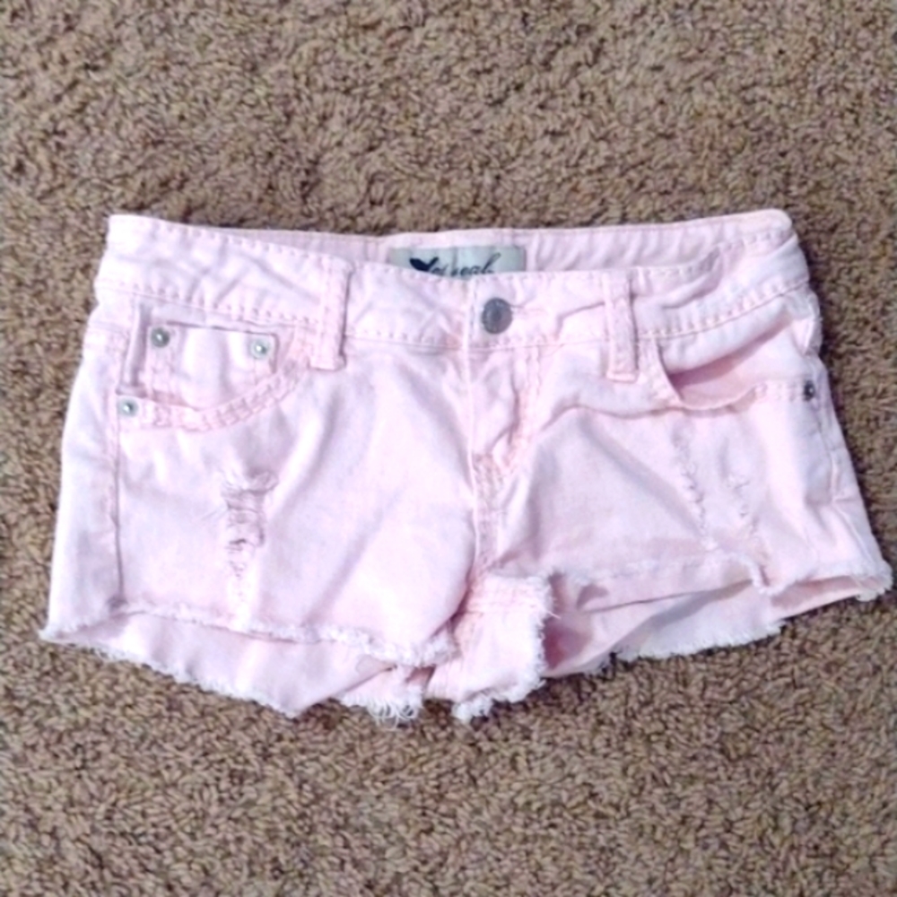 Wet Seal Juniors Size 3 Pastel Pink Women's Jean Shorts.